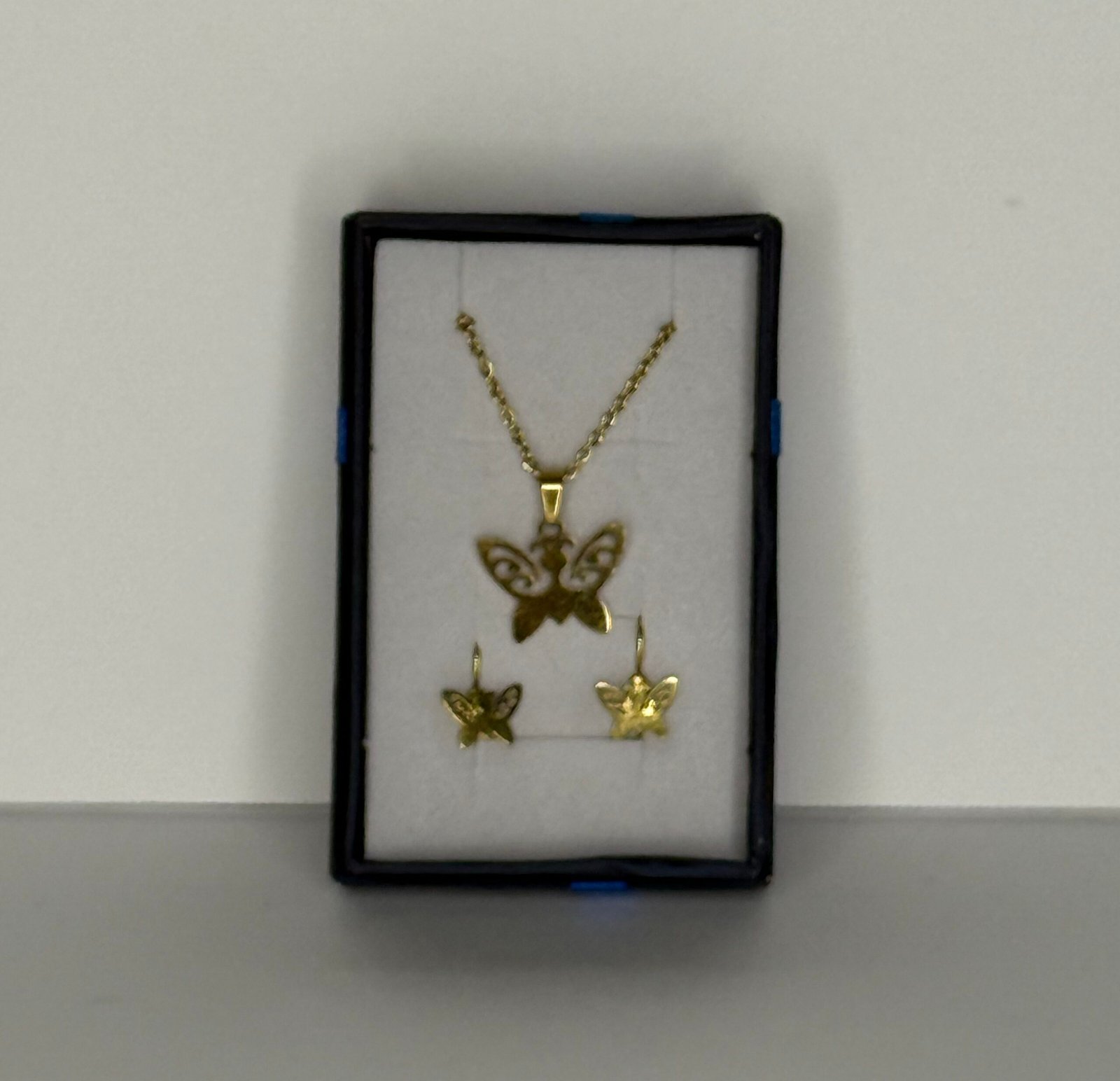 The Butterfly Earring Set is a delicate, feminine collection designed to bring a touch of whimsy and elegance to any jewelry lover’s wardrobe.