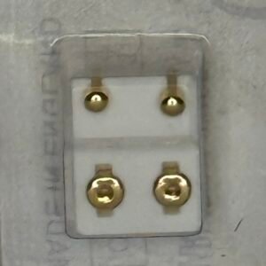 Gold stud earring